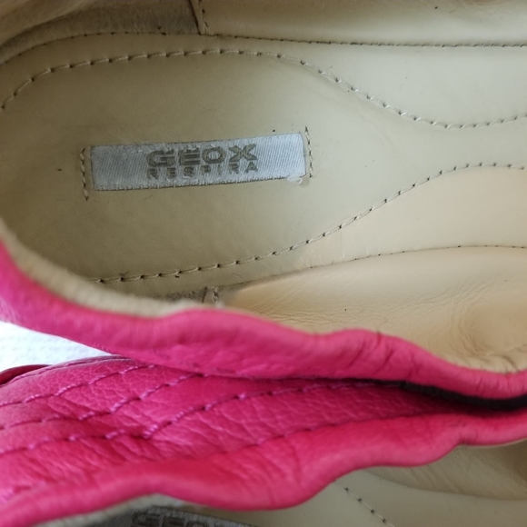 GEOX Respira Leather Flats - Picture 6 of 7